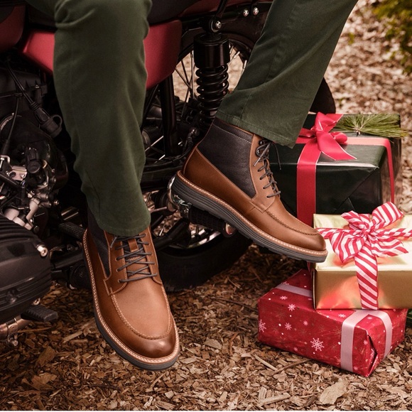 JOHNSTON & MURPHY. Upton Lug Shearling Moc Toe Boot Dark Tan Waterproof11.5 M